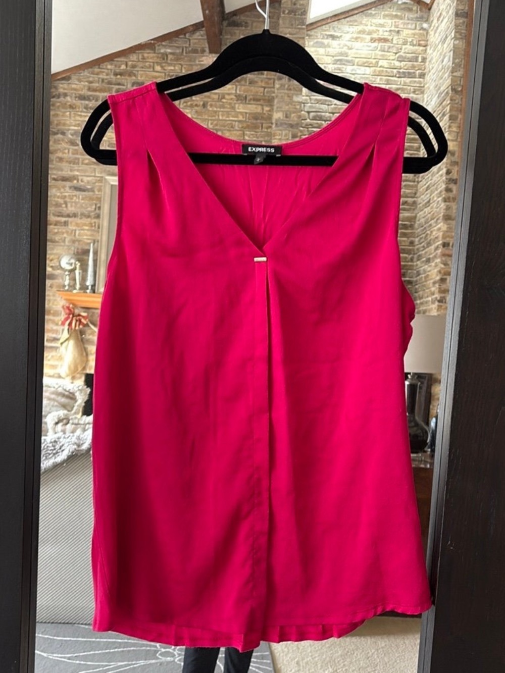 Express Bright Pink V-Neck Sleeveless Camisole